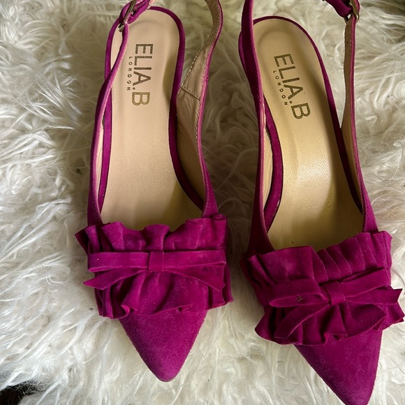 Designer ELIA.B of London, Jennifer ruffle fuchsia, color heels Size 37 - Picture 2 of 7